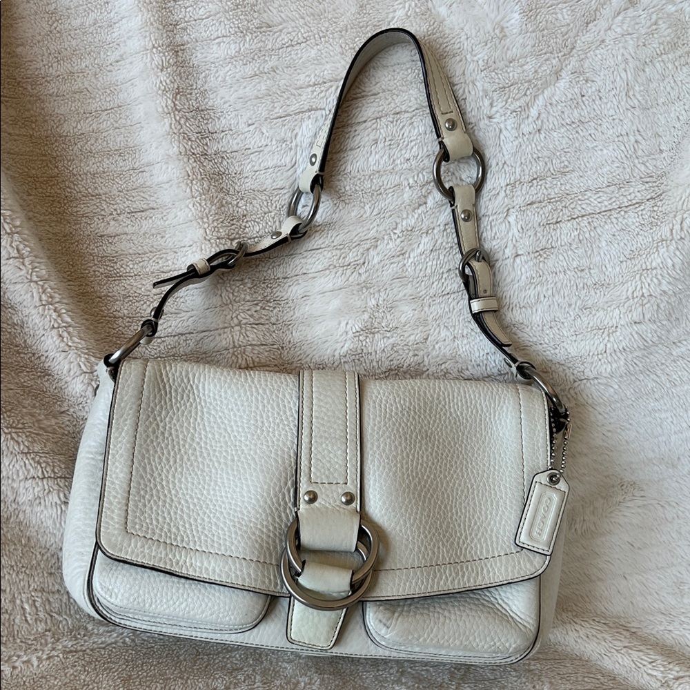 Coach Cream Leather Shoulder Bag
